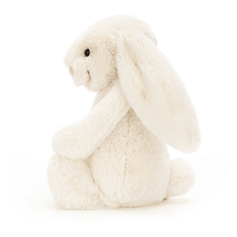 Bashful Cream Bunny 🐰